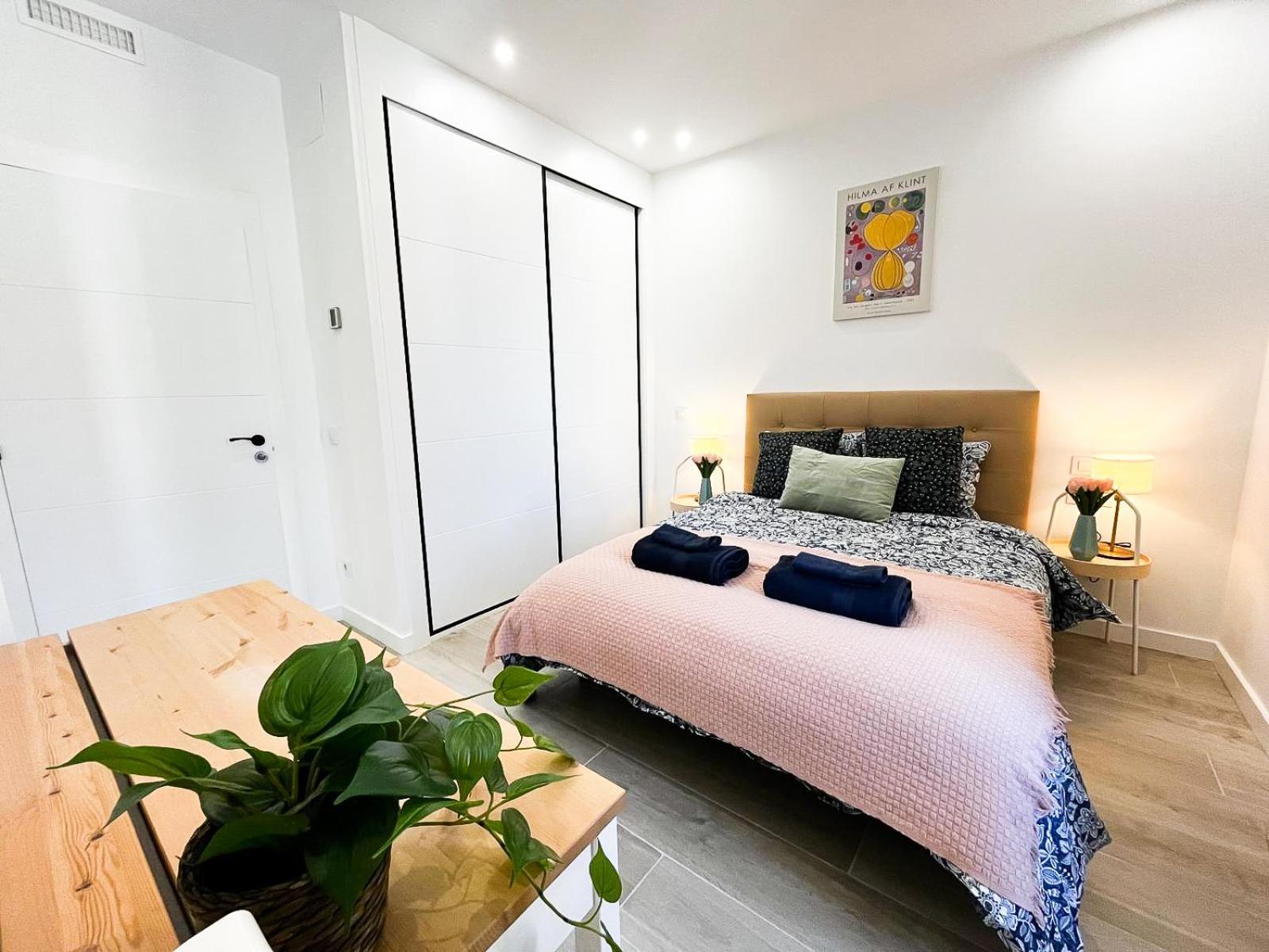 Madrid Private Rooms - Ferrer Ngoại thất bức ảnh