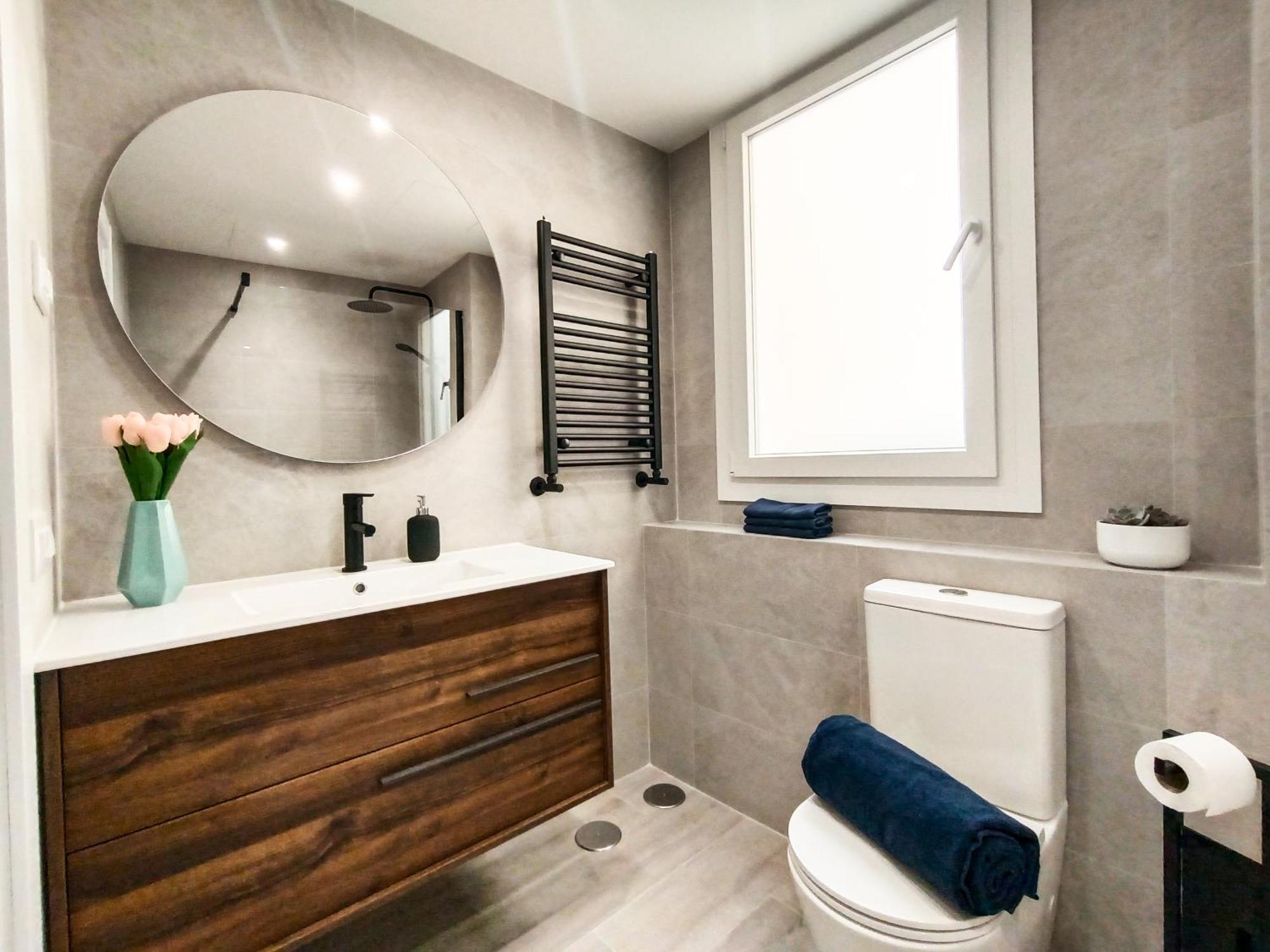 Madrid Private Rooms - Ferrer Ngoại thất bức ảnh